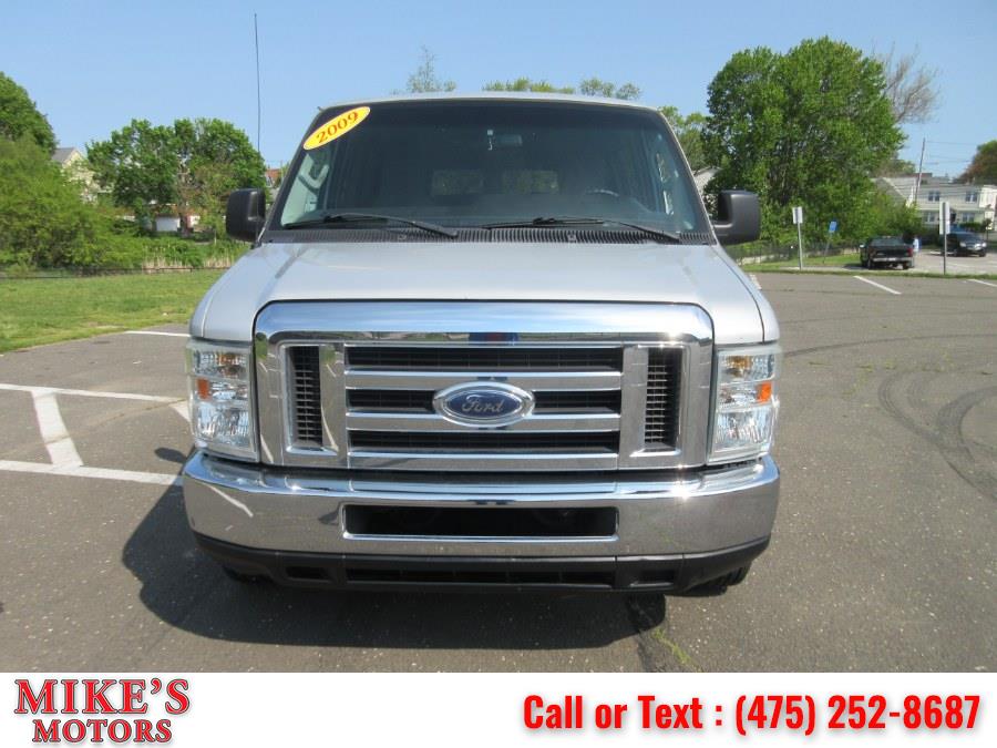 2009 Ford Econoline Wagon E-350 Super Duty XLT, available for sale in Stratford, Connecticut | Mike's Motors LLC. Stratford, Connecticut 2009 Ford Econoline Wagon E-350 Super Duty XLT, available for sale in Stratford, Connecticut | Mike's Motors LLC. Stratford, Connecticut