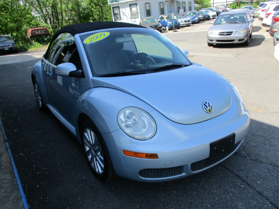 2009 Volkswagen New Beetle Convertible 2dr Auto S, available for sale in Meriden, Connecticut | Cos Central Auto. Meriden, Connecticut 2009 Volkswagen New Beetle Convertible 2dr Auto S, available for sale in Meriden, Connecticut | Cos Central Auto. Meriden, Connecticut