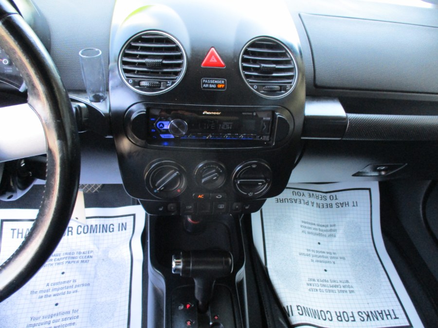 2009 Volkswagen New Beetle Convertible 2dr Auto S, available for sale in Meriden, Connecticut | Cos Central Auto. Meriden, Connecticut 2009 Volkswagen New Beetle Convertible 2dr Auto S, available for sale in Meriden, Connecticut | Cos Central Auto. Meriden, Connecticut