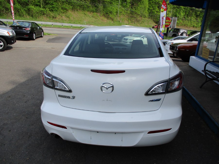 2013 Mazda Mazda3 4dr Sdn Auto i Sport, available for sale in Meriden, Connecticut | Cos Central Auto. Meriden, Connecticut 2013 Mazda Mazda3 4dr Sdn Auto i Sport, available for sale in Meriden, Connecticut | Cos Central Auto. Meriden, Connecticut