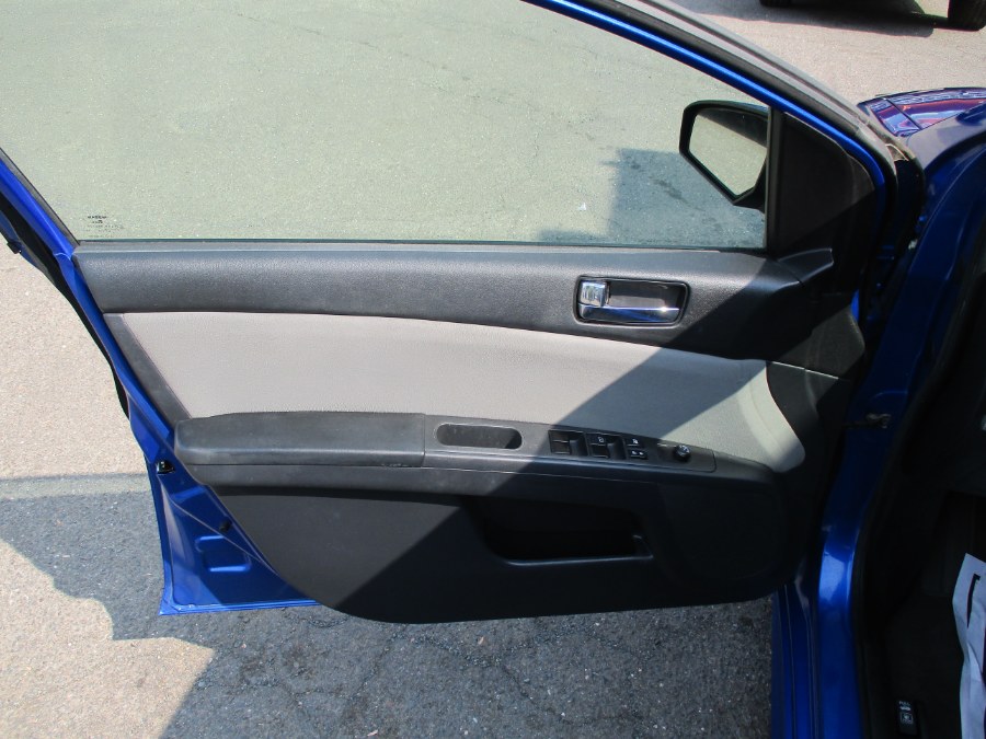 2010 Nissan Sentra 4dr Sdn I4 CVT 2.0 SR, available for sale in Meriden, Connecticut | Cos Central Auto. Meriden, Connecticut 2010 Nissan Sentra 4dr Sdn I4 CVT 2.0 SR, available for sale in Meriden, Connecticut | Cos Central Auto. Meriden, Connecticut