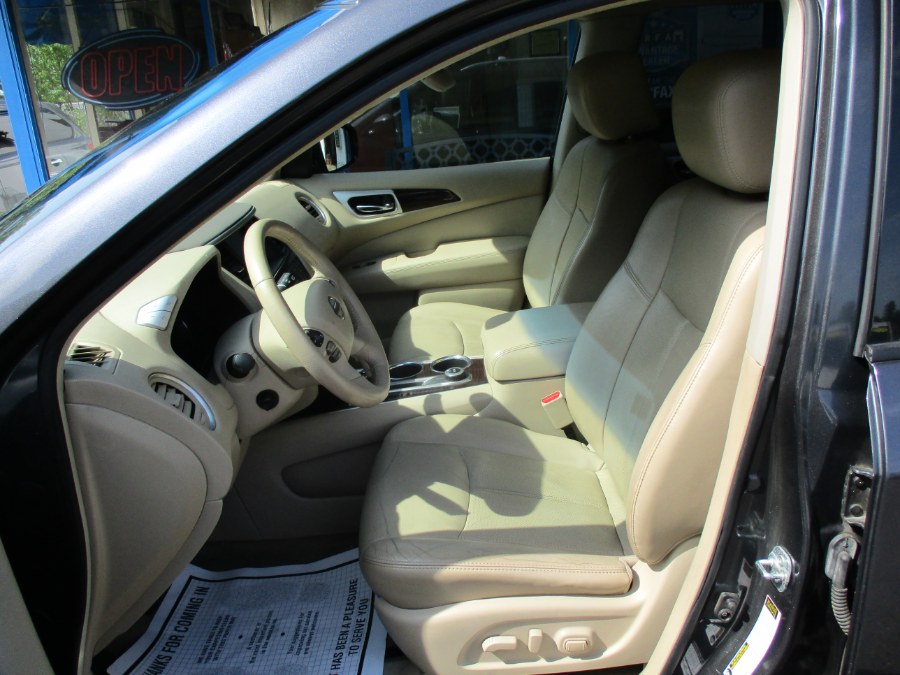 2013 Nissan Pathfinder 4WD 4dr S, available for sale in Meriden, Connecticut | Cos Central Auto. Meriden, Connecticut 2013 Nissan Pathfinder 4WD 4dr S, available for sale in Meriden, Connecticut | Cos Central Auto. Meriden, Connecticut