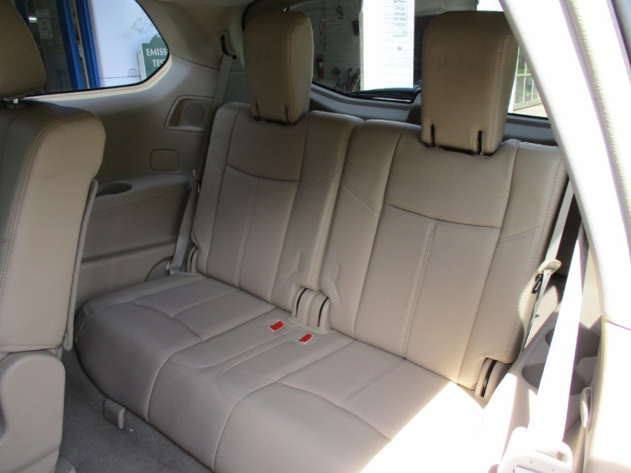 2013 Nissan Pathfinder 4WD 4dr S, available for sale in Meriden, Connecticut | Cos Central Auto. Meriden, Connecticut 2013 Nissan Pathfinder 4WD 4dr S, available for sale in Meriden, Connecticut | Cos Central Auto. Meriden, Connecticut