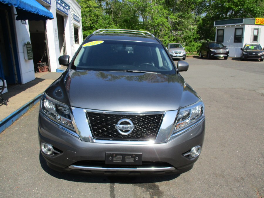 2015 Nissan Pathfinder 4WD 4dr SL, available for sale in Meriden, Connecticut | Cos Central Auto. Meriden, Connecticut 2015 Nissan Pathfinder 4WD 4dr SL, available for sale in Meriden, Connecticut | Cos Central Auto. Meriden, Connecticut