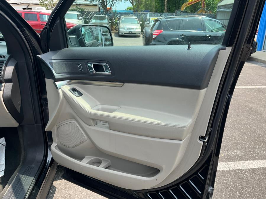 2014 Ford Explorer CLEAN CARFAX. ONE OWNER!!!, available for sale in Rosedale, New York | Sunrise Auto Sales. Rosedale, New York 2014 Ford Explorer CLEAN CARFAX. ONE OWNER!!!, available for sale in Rosedale, New York | Sunrise Auto Sales. Rosedale, New York