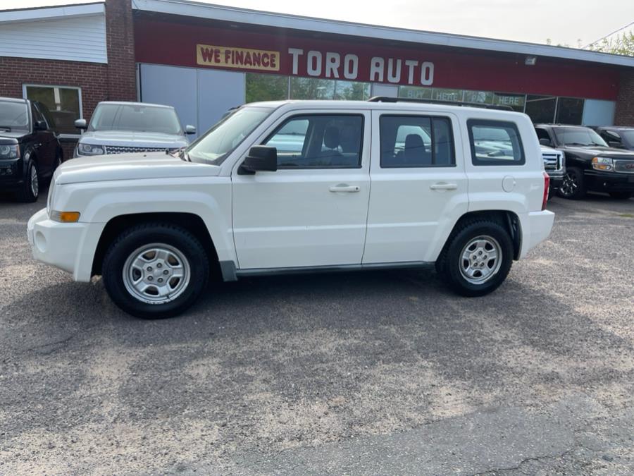 2010 Jeep Patriot 4WD 4dr Sport *Ltd Avail*, available for sale in East Windsor, Connecticut | Toro Auto. East Windsor, Connecticut 2010 Jeep Patriot 4WD 4dr Sport *Ltd Avail*, available for sale in East Windsor, Connecticut | Toro Auto. East Windsor, Connecticut