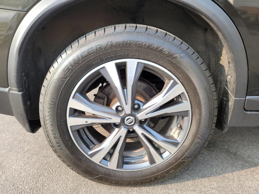 2017 Nissan Rogue 2017.5 AWD S, available for sale in Philadelphia, Pennsylvania | Eugen's Auto Sales & Repairs. Philadelphia, Pennsylvania 2017 Nissan Rogue 2017.5 AWD S, available for sale in Philadelphia, Pennsylvania | Eugen's Auto Sales & Repairs. Philadelphia, Pennsylvania