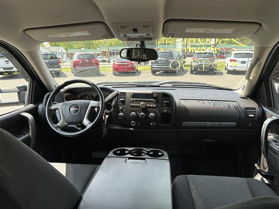 2012 GMC Sierra 2500HD 4WD Crew Cab 153.7" SLE, available for sale in Southwick, Massachusetts | Country Auto Sales. Southwick, Massachusetts 2012 GMC Sierra 2500HD 4WD Crew Cab 153.7" SLE, available for sale in Southwick, Massachusetts | Country Auto Sales. Southwick, Massachusetts