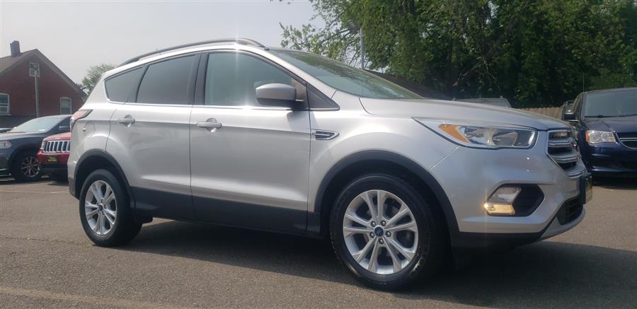 2018 Ford Escape SE FWD, available for sale in Little Ferry, New Jersey | Victoria Preowned Autos Inc. Little Ferry, New Jersey 2018 Ford Escape SE FWD, available for sale in Little Ferry, New Jersey | Victoria Preowned Autos Inc. Little Ferry, New Jersey
