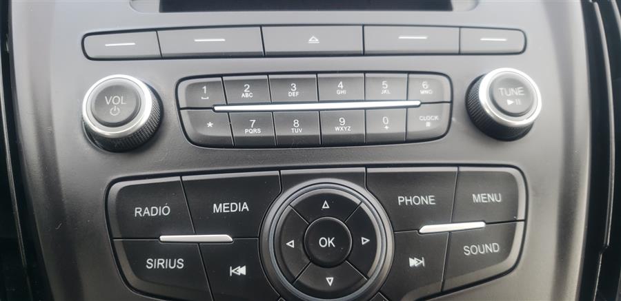 2018 Ford Escape SE FWD, available for sale in Little Ferry, New Jersey | Victoria Preowned Autos Inc. Little Ferry, New Jersey 2018 Ford Escape SE FWD, available for sale in Little Ferry, New Jersey | Victoria Preowned Autos Inc. Little Ferry, New Jersey