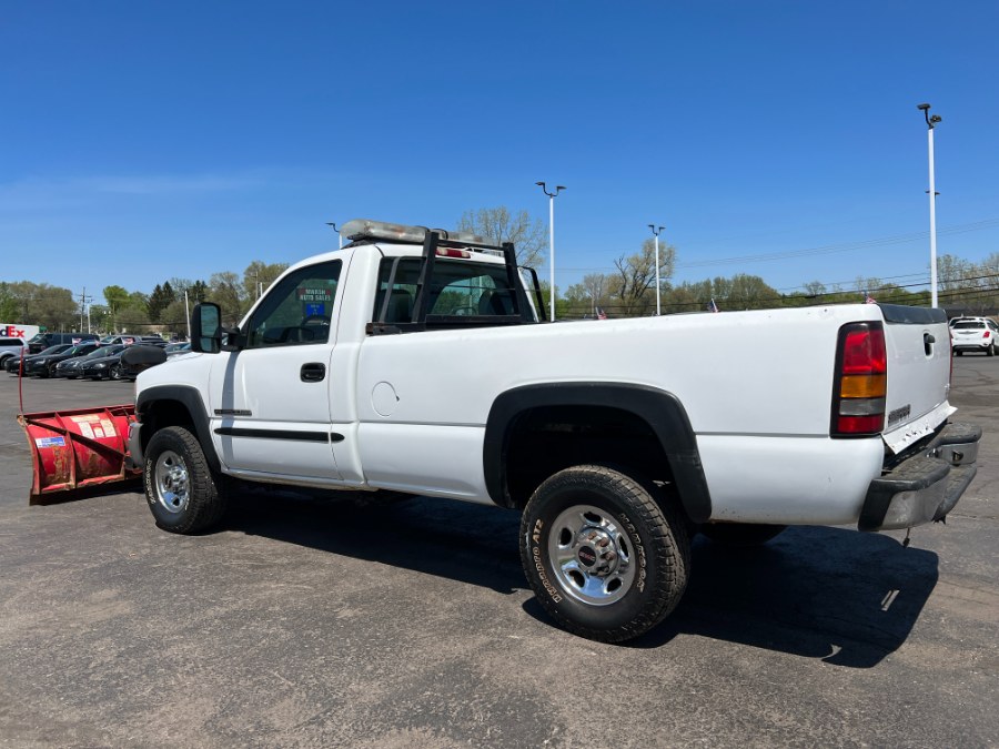 2004 GMC Sierra 2500HD Reg Cab 133" WB 4WD, available for sale in Ortonville, Michigan | Marsh Auto Sales LLC. Ortonville, Michigan 2004 GMC Sierra 2500HD Reg Cab 133" WB 4WD, available for sale in Ortonville, Michigan | Marsh Auto Sales LLC. Ortonville, Michigan