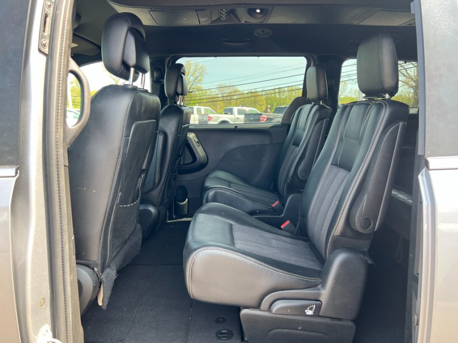 2015 Chrysler Town & Country 4dr Wgn S, available for sale in Ortonville, Michigan | Marsh Auto Sales LLC. Ortonville, Michigan 2015 Chrysler Town & Country 4dr Wgn S, available for sale in Ortonville, Michigan | Marsh Auto Sales LLC. Ortonville, Michigan