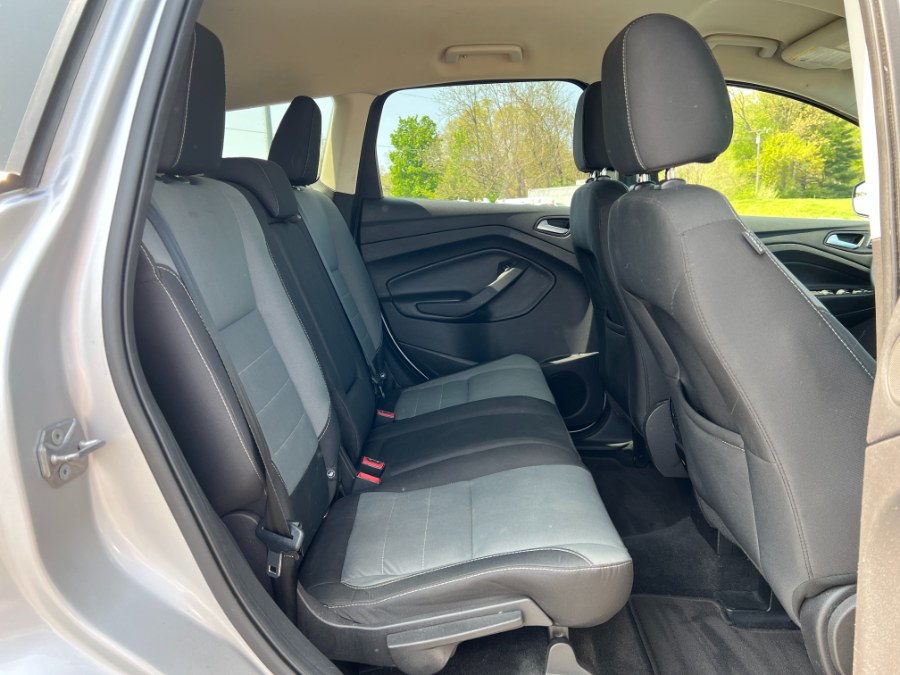 2016 Ford Escape FWD 4dr SE, available for sale in Ortonville, Michigan | Marsh Auto Sales LLC. Ortonville, Michigan 2016 Ford Escape FWD 4dr SE, available for sale in Ortonville, Michigan | Marsh Auto Sales LLC. Ortonville, Michigan