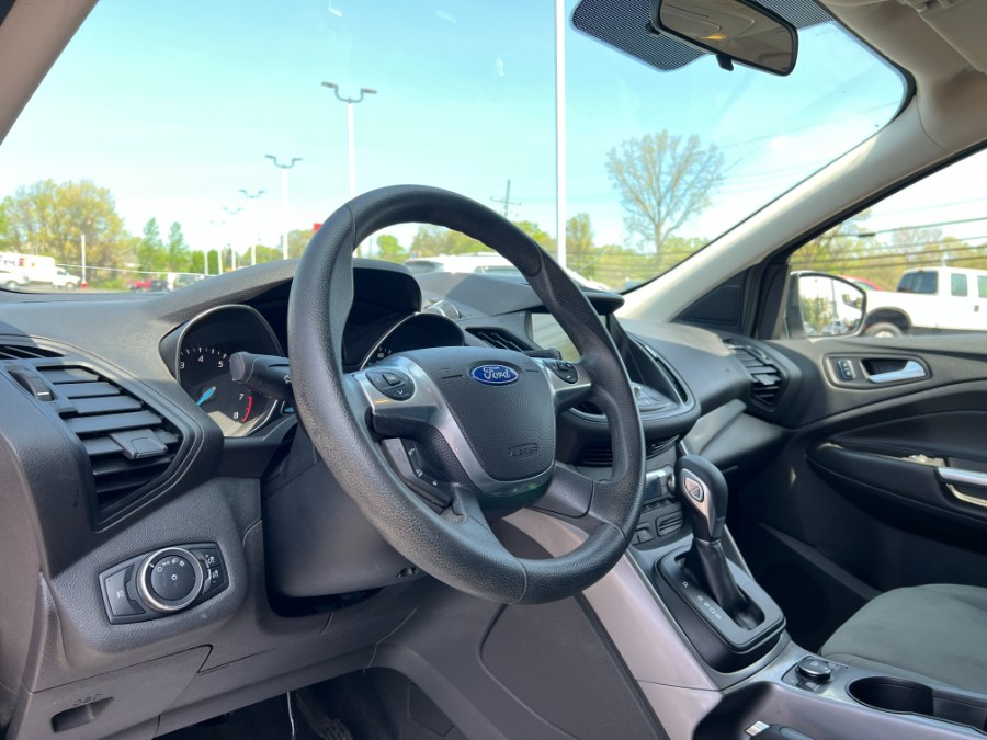 2016 Ford Escape FWD 4dr SE, available for sale in Ortonville, Michigan | Marsh Auto Sales LLC. Ortonville, Michigan 2016 Ford Escape FWD 4dr SE, available for sale in Ortonville, Michigan | Marsh Auto Sales LLC. Ortonville, Michigan