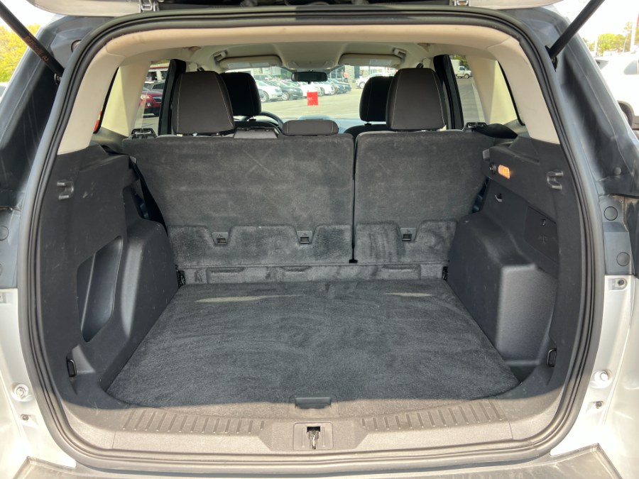 2016 Ford Escape FWD 4dr SE, available for sale in Ortonville, Michigan | Marsh Auto Sales LLC. Ortonville, Michigan 2016 Ford Escape FWD 4dr SE, available for sale in Ortonville, Michigan | Marsh Auto Sales LLC. Ortonville, Michigan