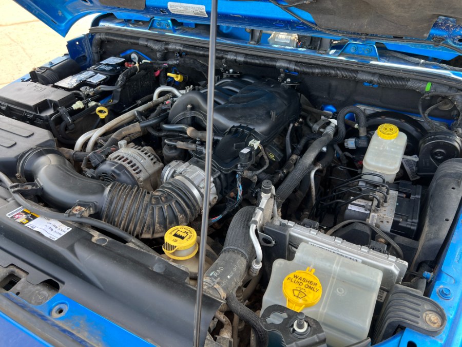 2015 Jeep Wrangler Unlimited 4WD 4dr Sahara, available for sale in Ortonville, Michigan | Marsh Auto Sales LLC. Ortonville, Michigan 2015 Jeep Wrangler Unlimited 4WD 4dr Sahara, available for sale in Ortonville, Michigan | Marsh Auto Sales LLC. Ortonville, Michigan