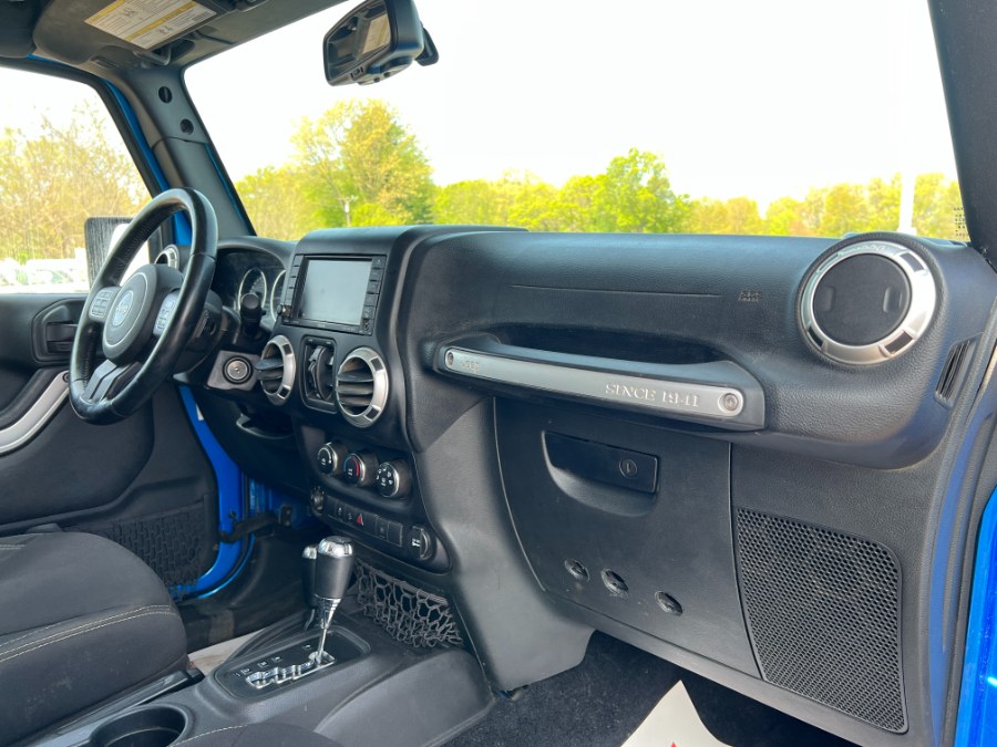 2015 Jeep Wrangler Unlimited 4WD 4dr Sahara, available for sale in Ortonville, Michigan | Marsh Auto Sales LLC. Ortonville, Michigan 2015 Jeep Wrangler Unlimited 4WD 4dr Sahara, available for sale in Ortonville, Michigan | Marsh Auto Sales LLC. Ortonville, Michigan