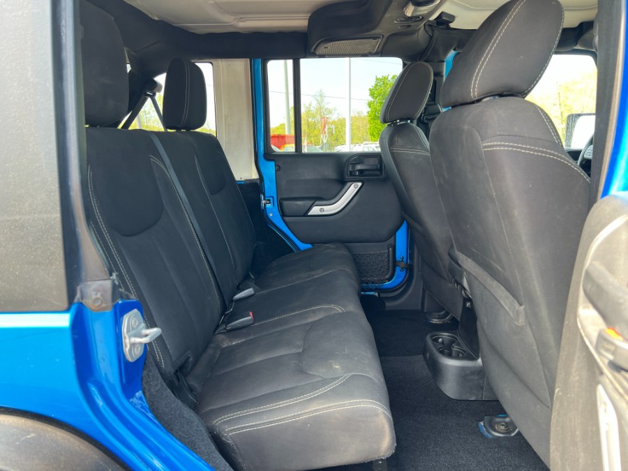 2015 Jeep Wrangler Unlimited 4WD 4dr Sahara, available for sale in Ortonville, Michigan | Marsh Auto Sales LLC. Ortonville, Michigan 2015 Jeep Wrangler Unlimited 4WD 4dr Sahara, available for sale in Ortonville, Michigan | Marsh Auto Sales LLC. Ortonville, Michigan