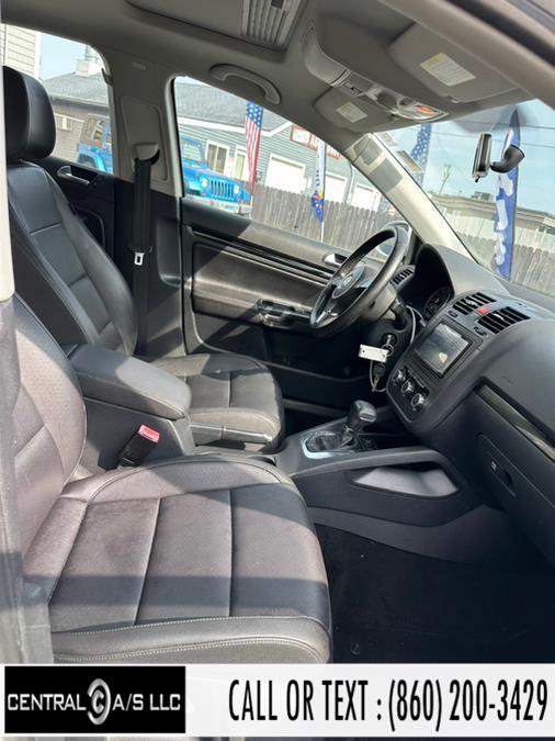 2010 Volkswagen Jetta Sedan 4dr Auto Limited PZEV, available for sale in East Windsor, Connecticut | Central A/S LLC. East Windsor, Connecticut 2010 Volkswagen Jetta Sedan 4dr Auto Limited PZEV, available for sale in East Windsor, Connecticut | Central A/S LLC. East Windsor, Connecticut