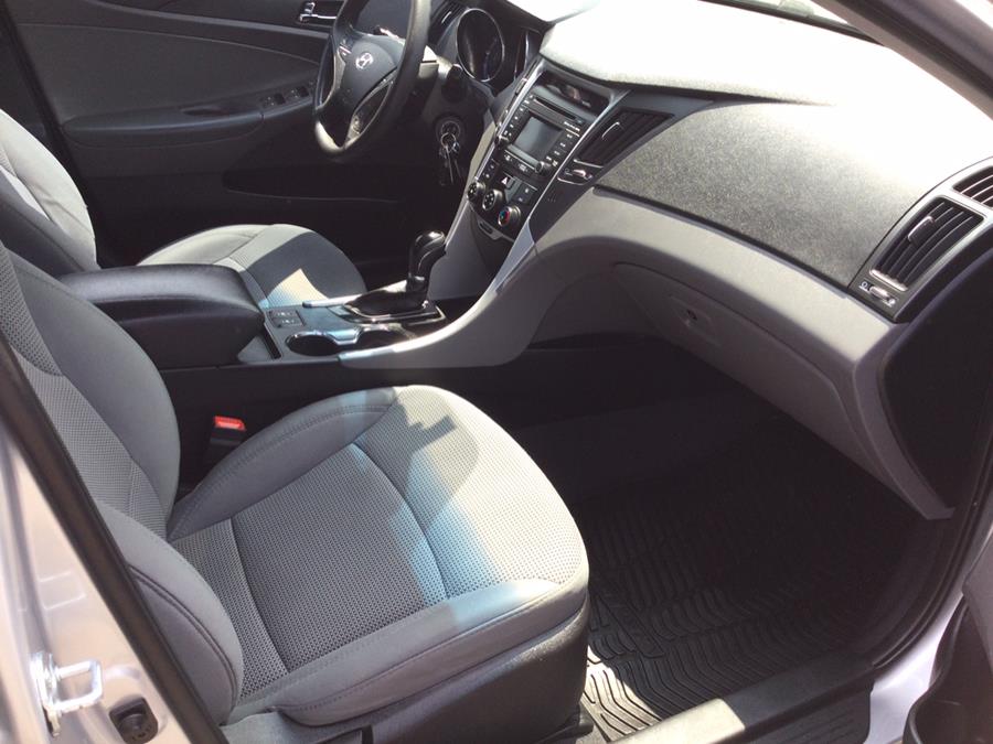 2014 Hyundai Sonata 4dr Sdn 2.4L Auto GLS, available for sale in Plantsville, Connecticut | L&S Automotive LLC. Plantsville, Connecticut 2014 Hyundai Sonata 4dr Sdn 2.4L Auto GLS, available for sale in Plantsville, Connecticut | L&S Automotive LLC. Plantsville, Connecticut