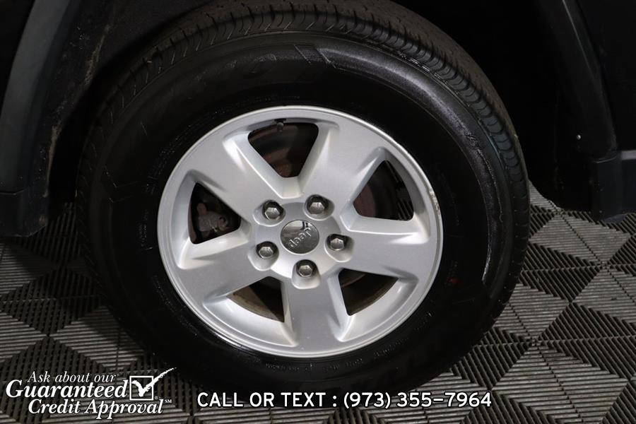 2011 Jeep Grand Cherokee Laredo, available for sale in Haskell, New Jersey | City Motor Group Inc.. Haskell, New Jersey 2011 Jeep Grand Cherokee Laredo, available for sale in Haskell, New Jersey | City Motor Group Inc.. Haskell, New Jersey