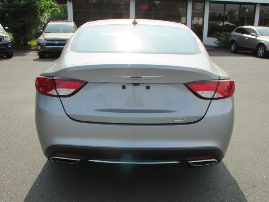 2015 Chrysler 200 4dr Sdn C FWD, available for sale in East Windsor, Connecticut | United Auto Sales of E Windsor, Inc. East Windsor, Connecticut 2015 Chrysler 200 4dr Sdn C FWD, available for sale in East Windsor, Connecticut | United Auto Sales of E Windsor, Inc. East Windsor, Connecticut