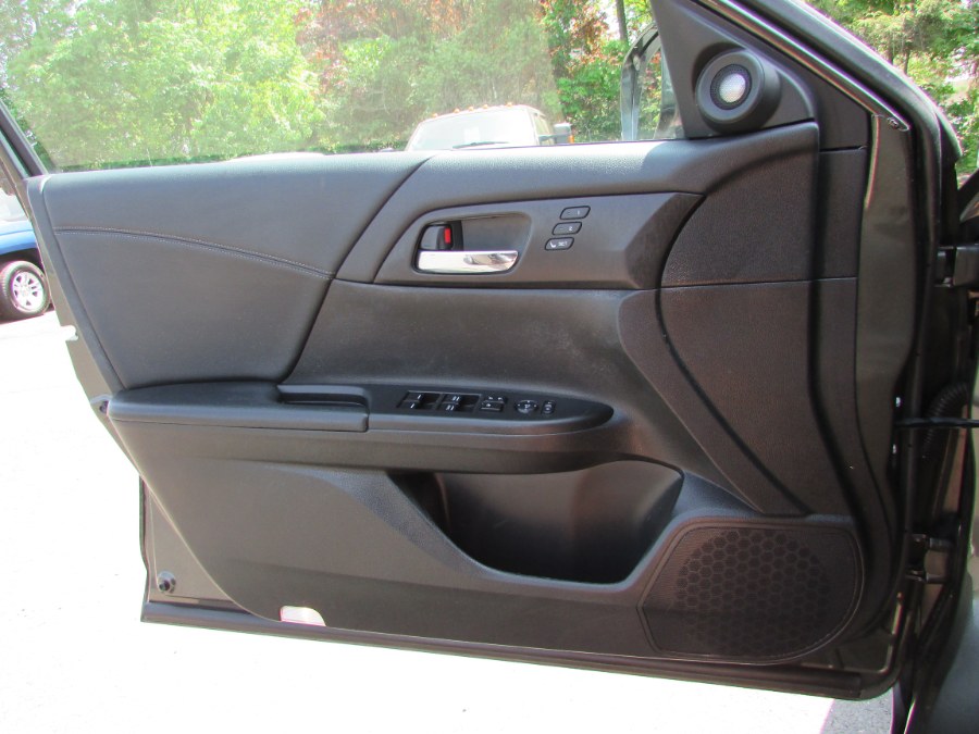2013 Honda Accord Sdn 4dr V6 Auto EX-L, available for sale in East Windsor, Connecticut | United Auto Sales of E Windsor, Inc. East Windsor, Connecticut 2013 Honda Accord Sdn 4dr V6 Auto EX-L, available for sale in East Windsor, Connecticut | United Auto Sales of E Windsor, Inc. East Windsor, Connecticut