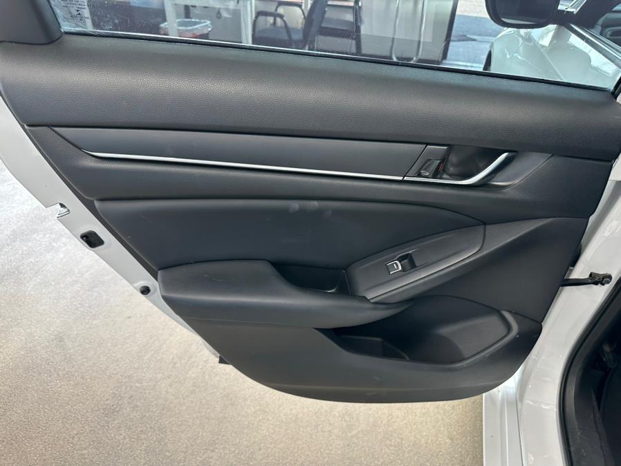 2018 Honda Accord Sedan LX 1.5T CVT, available for sale in Inwood, New York | 5 Towns Drive. Inwood, New York 2018 Honda Accord Sedan LX 1.5T CVT, available for sale in Inwood, New York | 5 Towns Drive. Inwood, New York