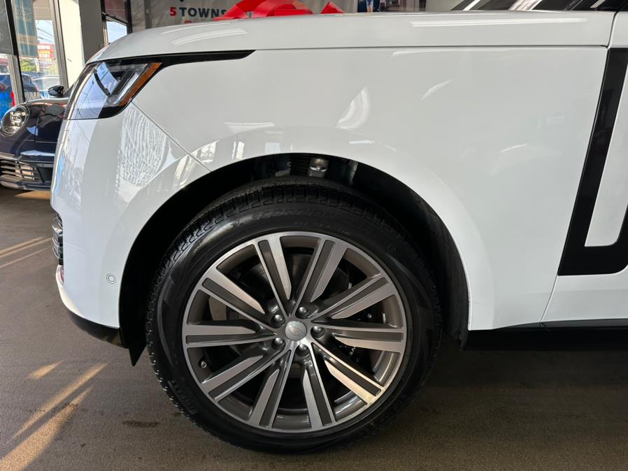 2023 Land Rover Range Rover P530 SE LWB 7 Seat, available for sale in Inwood, New York | 5 Towns Drive. Inwood, New York 2023 Land Rover Range Rover P530 SE LWB 7 Seat, available for sale in Inwood, New York | 5 Towns Drive. Inwood, New York