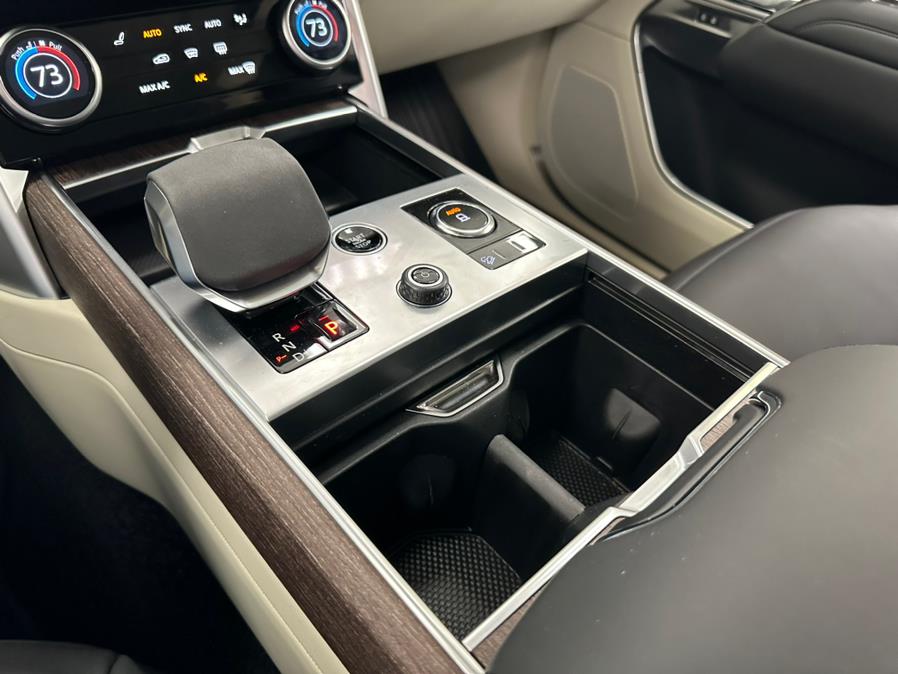 2023 Land Rover Range Rover P530 SE LWB 7 Seat, available for sale in Inwood, New York | 5 Towns Drive. Inwood, New York 2023 Land Rover Range Rover P530 SE LWB 7 Seat, available for sale in Inwood, New York | 5 Towns Drive. Inwood, New York