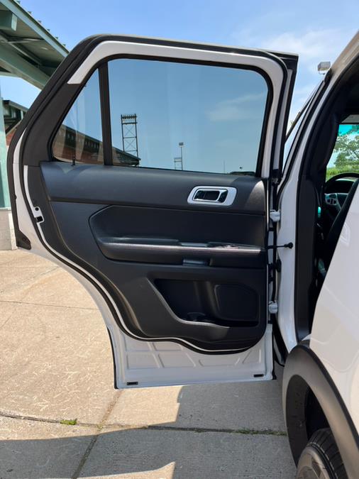 2013 Ford Explorer 4WD 4dr Sport, available for sale in New Britain, Connecticut | Supreme Automotive. New Britain, Connecticut 2013 Ford Explorer 4WD 4dr Sport, available for sale in New Britain, Connecticut | Supreme Automotive. New Britain, Connecticut