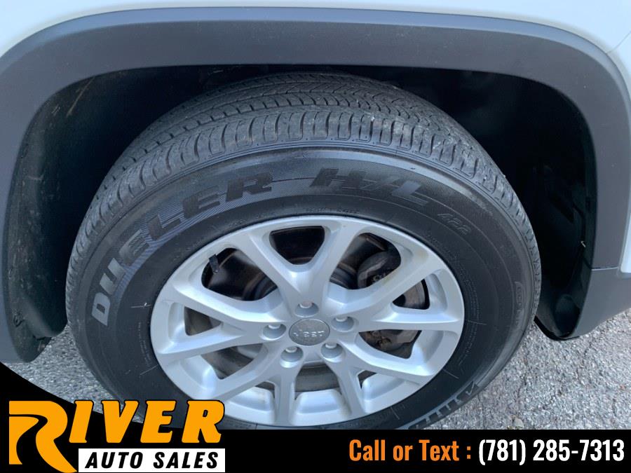 2017 Jeep Cherokee Latitude 4x4, available for sale in Malden, Massachusetts | River Auto Sales. Malden, Massachusetts 2017 Jeep Cherokee Latitude 4x4, available for sale in Malden, Massachusetts | River Auto Sales. Malden, Massachusetts