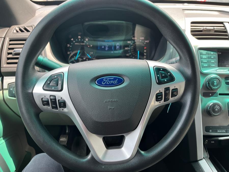 2014 Ford Explorer CLEAN CARFAX. ONE OWNER!!!, available for sale in Elmont, New York | Sunrise of Elmont. Elmont, New York 2014 Ford Explorer CLEAN CARFAX. ONE OWNER!!!, available for sale in Elmont, New York | Sunrise of Elmont. Elmont, New York