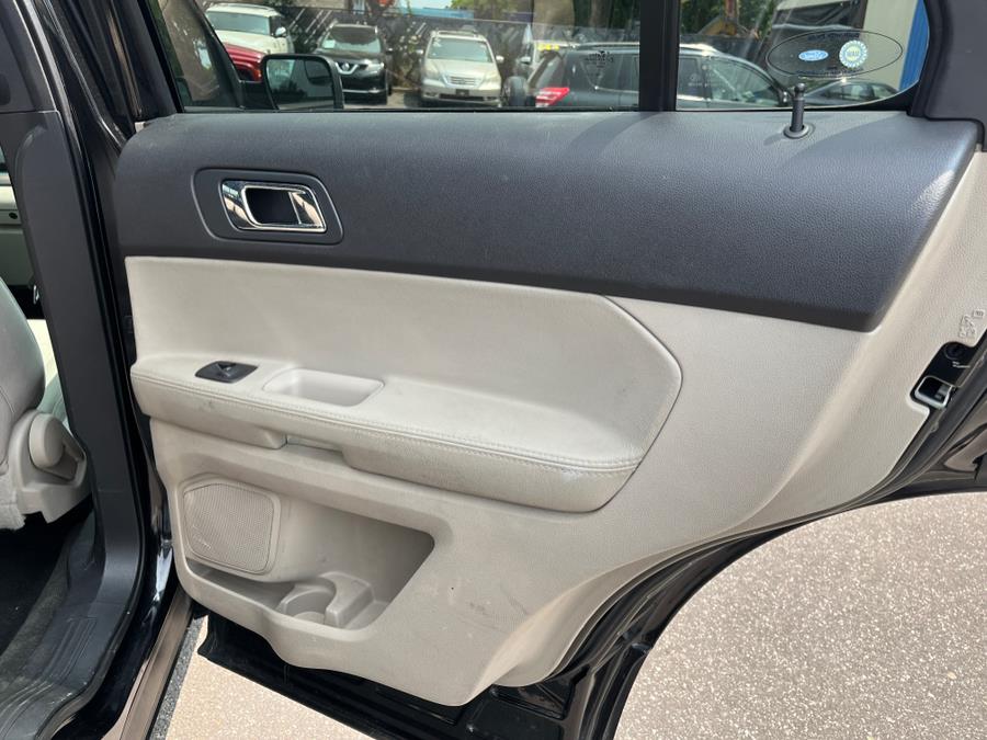 2014 Ford Explorer CLEAN CARFAX. ONE OWNER!!!, available for sale in Elmont, New York | Sunrise of Elmont. Elmont, New York 2014 Ford Explorer CLEAN CARFAX. ONE OWNER!!!, available for sale in Elmont, New York | Sunrise of Elmont. Elmont, New York
