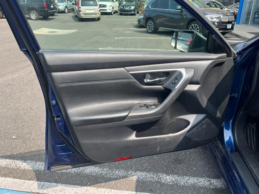 2016 Nissan Altima SR, available for sale in Elmont, New York | Sunrise of Elmont. Elmont, New York 2016 Nissan Altima SR, available for sale in Elmont, New York | Sunrise of Elmont. Elmont, New York