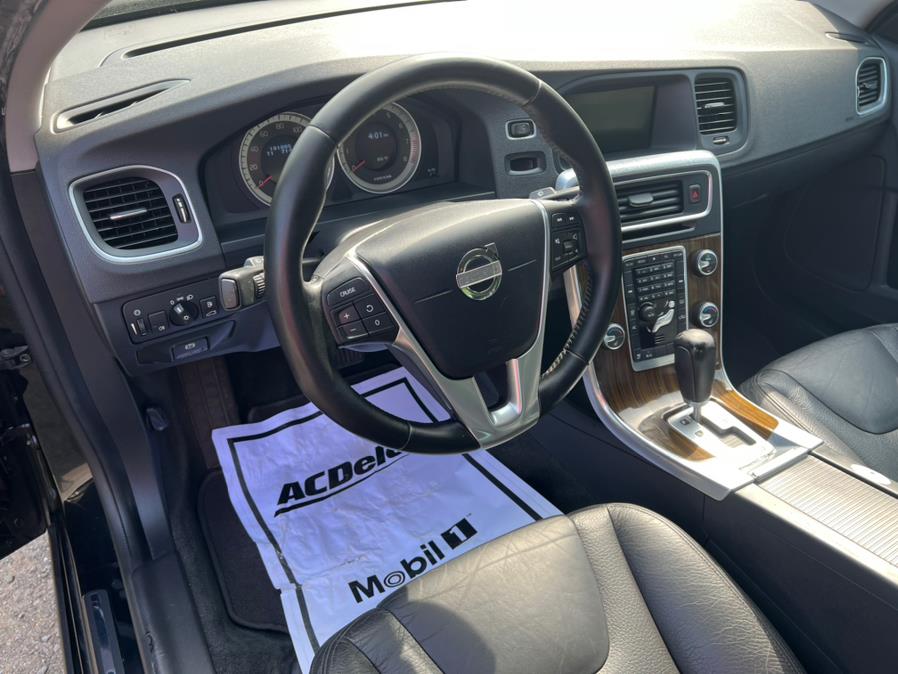 2012 Volvo S60 FWD 4dr Sdn T5 w/Moonroof, available for sale in Berlin, Connecticut | Main Auto of Berlin. Berlin, Connecticut 2012 Volvo S60 FWD 4dr Sdn T5 w/Moonroof, available for sale in Berlin, Connecticut | Main Auto of Berlin. Berlin, Connecticut