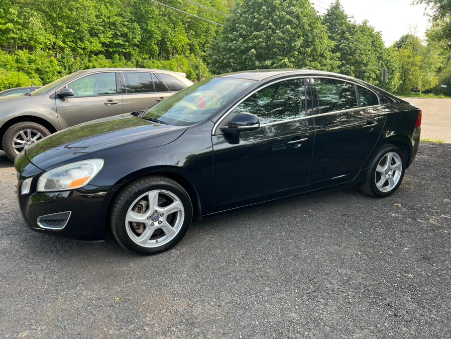 2012 Volvo S60 FWD 4dr Sdn T5 w/Moonroof, available for sale in Berlin, Connecticut | Main Auto of Berlin. Berlin, Connecticut 2012 Volvo S60 FWD 4dr Sdn T5 w/Moonroof, available for sale in Berlin, Connecticut | Main Auto of Berlin. Berlin, Connecticut