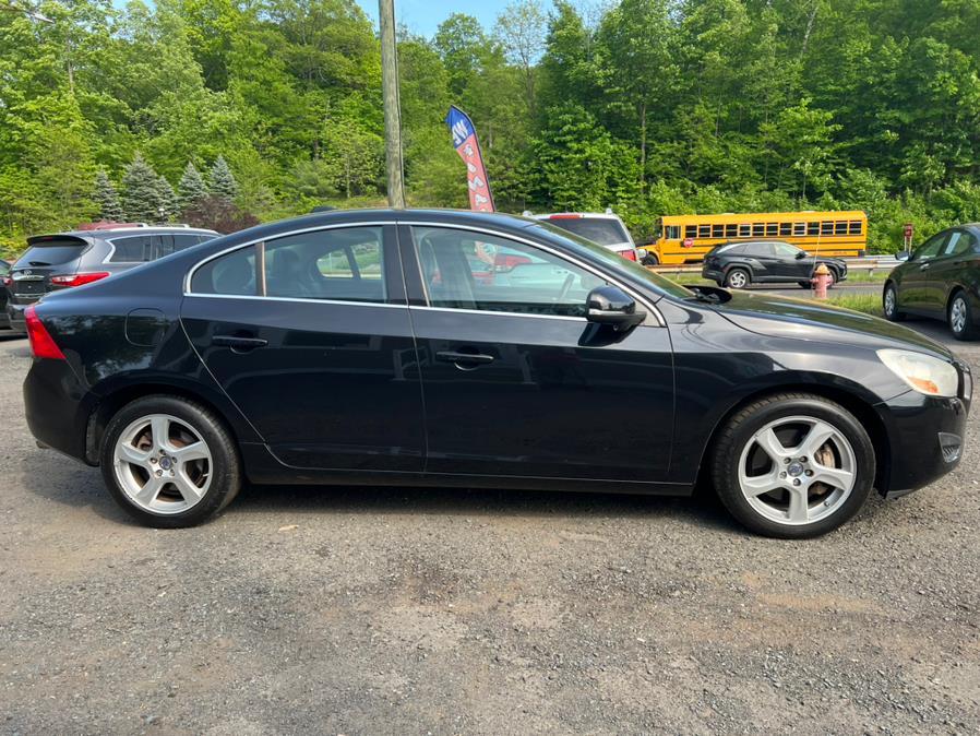 2012 Volvo S60 FWD 4dr Sdn T5 w/Moonroof, available for sale in Berlin, Connecticut | Main Auto of Berlin. Berlin, Connecticut 2012 Volvo S60 FWD 4dr Sdn T5 w/Moonroof, available for sale in Berlin, Connecticut | Main Auto of Berlin. Berlin, Connecticut