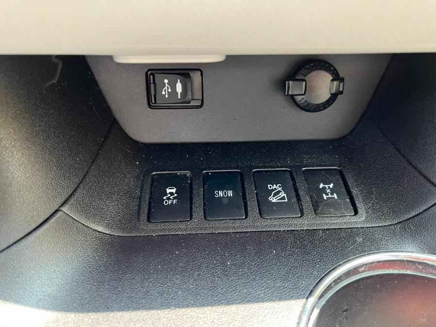 2016 Toyota Highlander AWD 4dr V6 Limited (Natl), available for sale in Garfield, New Jersey | Mikes Auto Sales LLC. Garfield, New Jersey 2016 Toyota Highlander AWD 4dr V6 Limited (Natl), available for sale in Garfield, New Jersey | Mikes Auto Sales LLC. Garfield, New Jersey