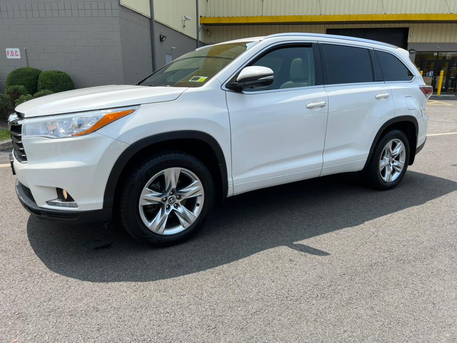 2016 Toyota Highlander AWD 4dr V6 Limited (Natl), available for sale in Garfield, New Jersey | Mikes Auto Sales LLC. Garfield, New Jersey 2016 Toyota Highlander AWD 4dr V6 Limited (Natl), available for sale in Garfield, New Jersey | Mikes Auto Sales LLC. Garfield, New Jersey