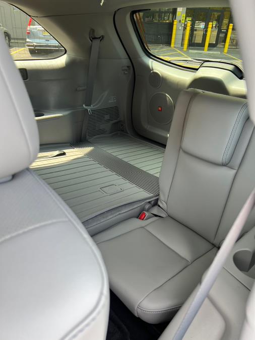 2016 Toyota Highlander AWD 4dr V6 Limited (Natl), available for sale in Garfield, New Jersey | Mikes Auto Sales LLC. Garfield, New Jersey 2016 Toyota Highlander AWD 4dr V6 Limited (Natl), available for sale in Garfield, New Jersey | Mikes Auto Sales LLC. Garfield, New Jersey