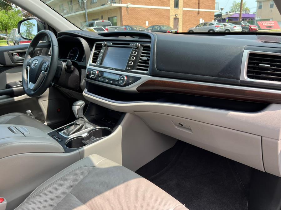 2016 Toyota Highlander AWD 4dr V6 Limited (Natl), available for sale in Garfield, New Jersey | Mikes Auto Sales LLC. Garfield, New Jersey 2016 Toyota Highlander AWD 4dr V6 Limited (Natl), available for sale in Garfield, New Jersey | Mikes Auto Sales LLC. Garfield, New Jersey