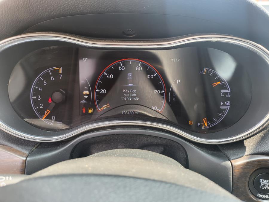2015 Jeep Grand Cherokee 4WD 4dr Limited, available for sale in Irvington, New Jersey | Elis Motors Corp. Irvington, New Jersey 2015 Jeep Grand Cherokee 4WD 4dr Limited, available for sale in Irvington, New Jersey | Elis Motors Corp. Irvington, New Jersey
