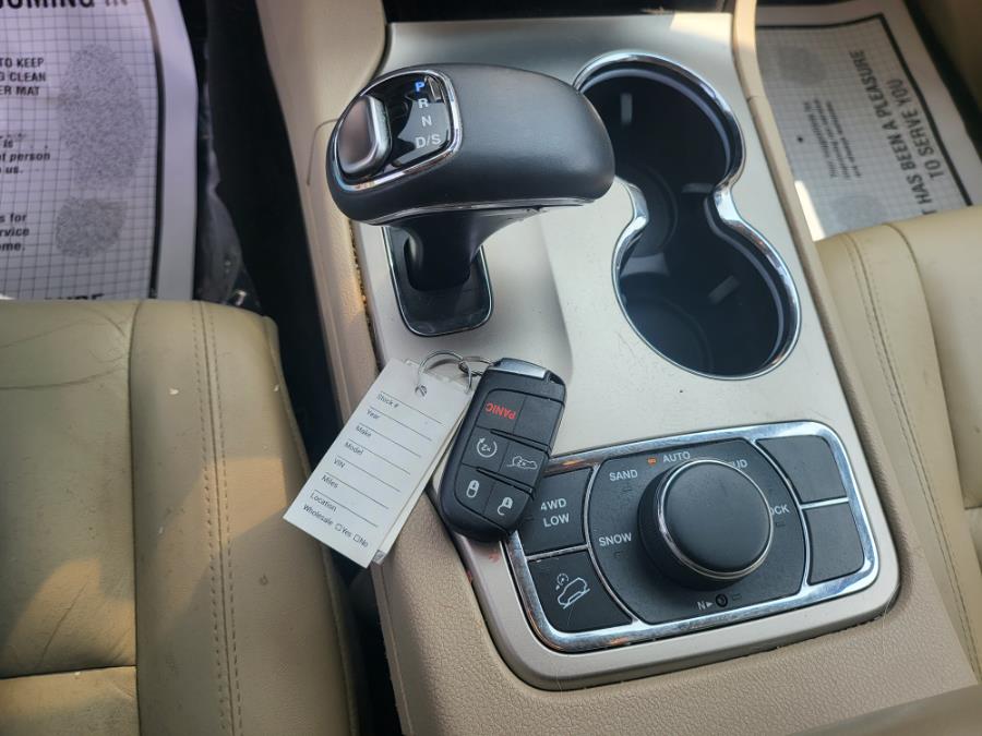 2015 Jeep Grand Cherokee 4WD 4dr Limited, available for sale in Irvington, New Jersey | Elis Motors Corp. Irvington, New Jersey 2015 Jeep Grand Cherokee 4WD 4dr Limited, available for sale in Irvington, New Jersey | Elis Motors Corp. Irvington, New Jersey