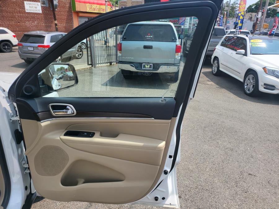 2015 Jeep Grand Cherokee 4WD 4dr Limited, available for sale in Irvington, New Jersey | Elis Motors Corp. Irvington, New Jersey 2015 Jeep Grand Cherokee 4WD 4dr Limited, available for sale in Irvington, New Jersey | Elis Motors Corp. Irvington, New Jersey