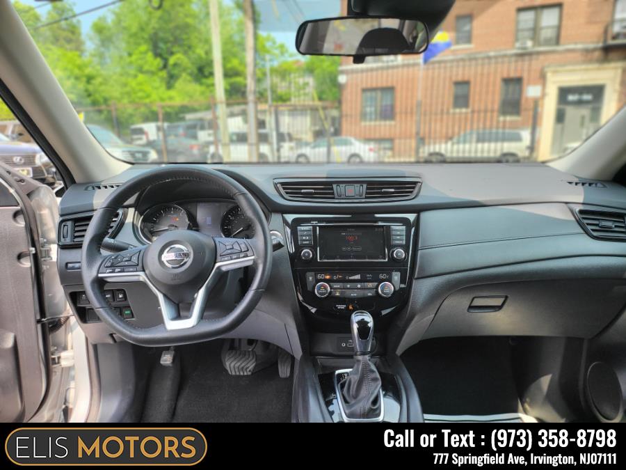 2020 Nissan Rogue FWD SV, available for sale in Irvington, New Jersey | Elis Motors Corp. Irvington, New Jersey 2020 Nissan Rogue FWD SV, available for sale in Irvington, New Jersey | Elis Motors Corp. Irvington, New Jersey