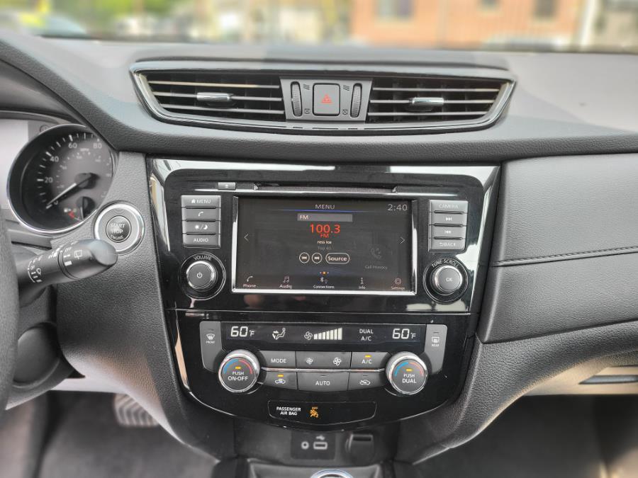 2020 Nissan Rogue FWD SV, available for sale in Irvington, New Jersey | Elis Motors Corp. Irvington, New Jersey 2020 Nissan Rogue FWD SV, available for sale in Irvington, New Jersey | Elis Motors Corp. Irvington, New Jersey