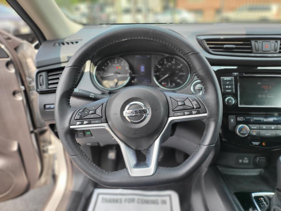 2020 Nissan Rogue FWD SV, available for sale in Irvington, New Jersey | Elis Motors Corp. Irvington, New Jersey 2020 Nissan Rogue FWD SV, available for sale in Irvington, New Jersey | Elis Motors Corp. Irvington, New Jersey
