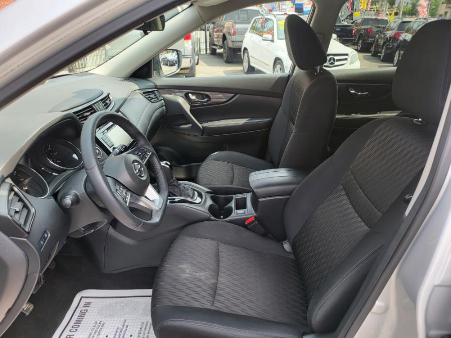 2020 Nissan Rogue FWD SV, available for sale in Irvington, New Jersey | Elis Motors Corp. Irvington, New Jersey 2020 Nissan Rogue FWD SV, available for sale in Irvington, New Jersey | Elis Motors Corp. Irvington, New Jersey