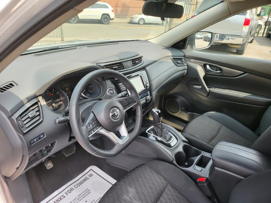 2020 Nissan Rogue FWD SV, available for sale in Irvington, New Jersey | Elis Motors Corp. Irvington, New Jersey 2020 Nissan Rogue FWD SV, available for sale in Irvington, New Jersey | Elis Motors Corp. Irvington, New Jersey